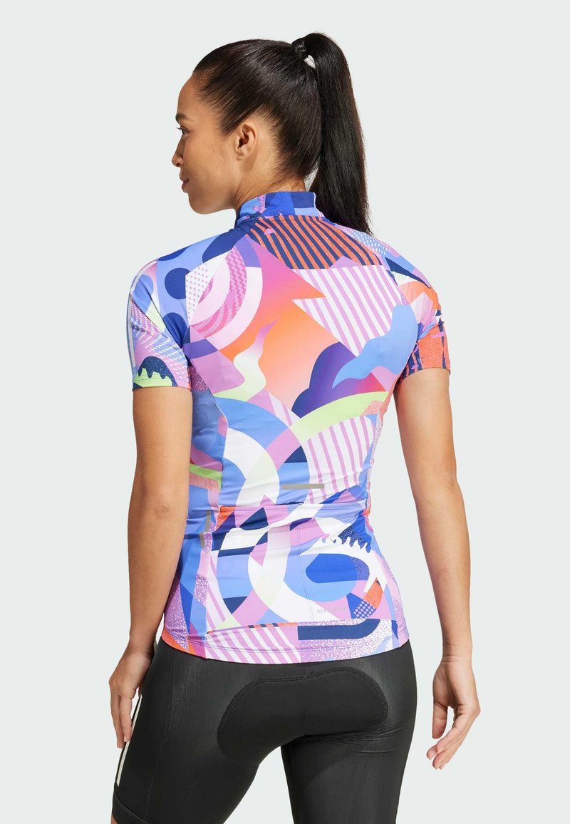 Kurzarm-Radtrikot mit einem lebhaften, abstrakten Muster in Pink, Blau und Grün. Hergestellt aus leichtem, dehnbarem Material.