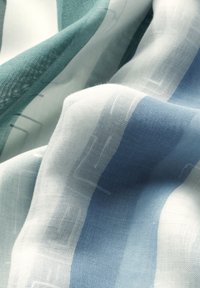 Cecil MIT FOLIENDETAILS - Sjal / Tørklæder - weiß