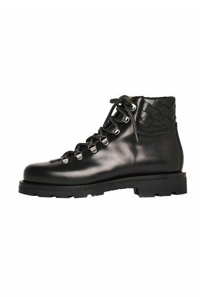 CATHERINE CROCO - Tronchetti - black calf