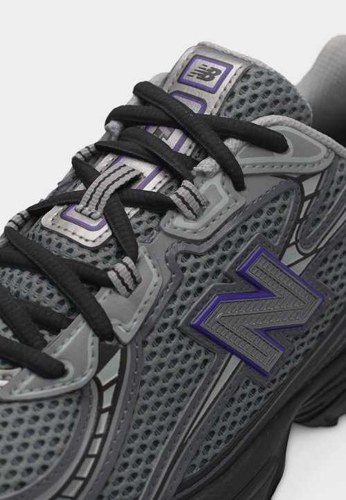 New Balance Trainers - black/grey/blue — foto 7