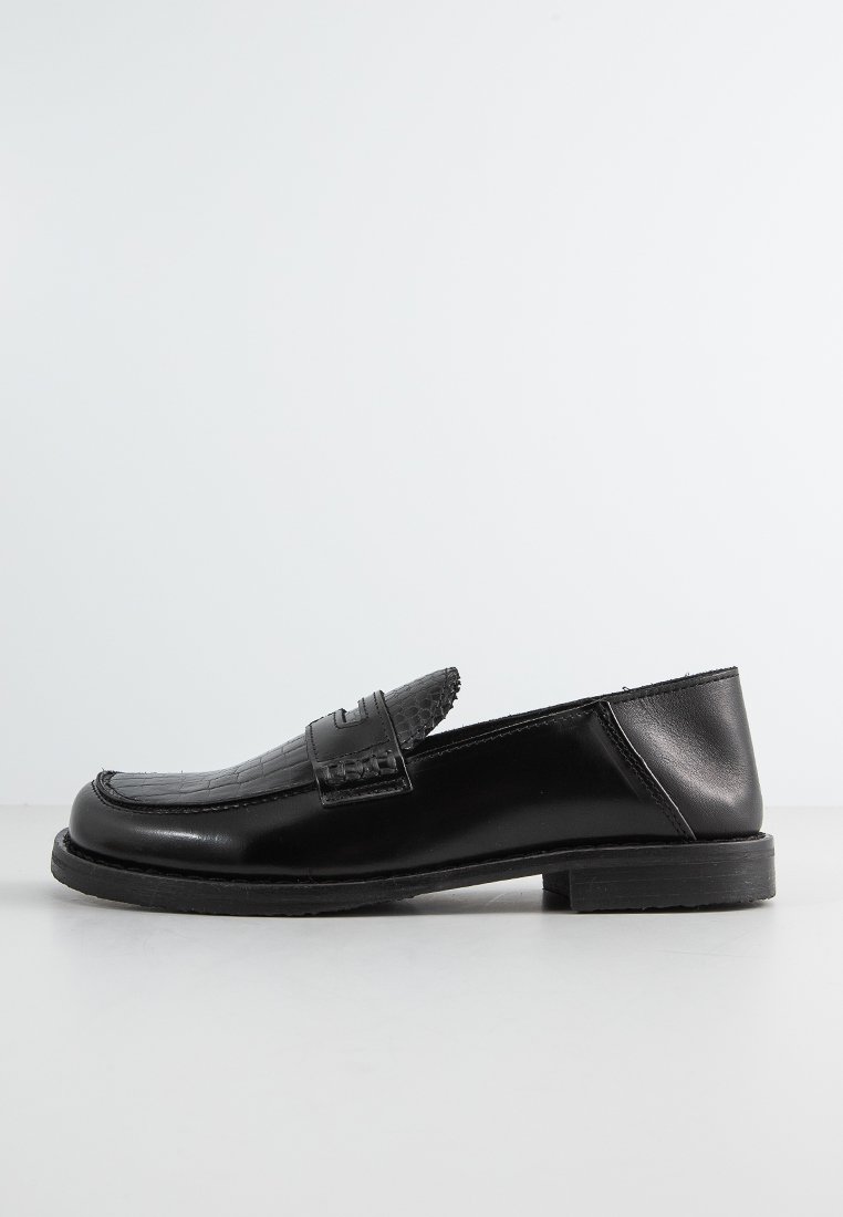 EYTYS Instappers zwart EYTYS Instappers zwart