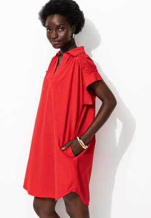 BRODERIE ANGLAISE - Robe de jour - rouge