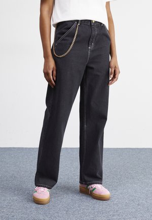 SIMPLE PANT - Avar lõikega teksad - black