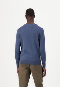 Tommy Hilfiger ESSENTIAL V NECK - Jumper - aegean sea heather