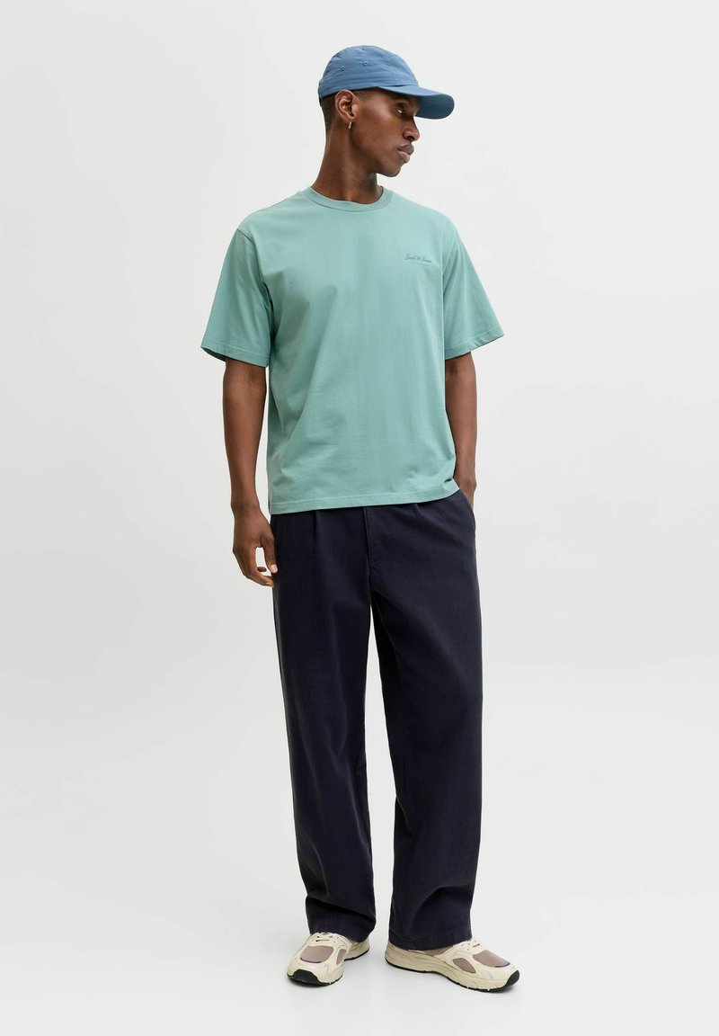 Jack & Jones JJEARCHIVE GRAPHIC TEE - Basic T-shirt - mineral blue