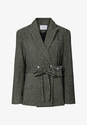 Blazer con patrón de pata de gallo en blanco y negro, con diseño de doble botonadura, cintura con lazo y solapas con muesca. Incluye botones plateados.