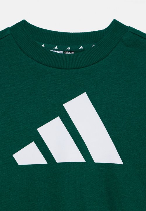 adidas BLOCK LITTLE UNISEX SET - Tracksuit - collegiate green/white — photo 4