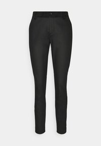 Czarne spodnie wykonane z gładkiej tkaniny o dopasowanym kroju. Posiadają pojedynczy przedni guzik i szlufki na pasek, z prostą nogawką.