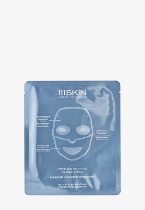 Verpackung der 111SKIN Cryo De-Puffing Gesichtsmasken in Blau mit weißem Text und einem Gesichtsschema, das die Vorteile und Anwendungsbereiche der Maske zeigt.