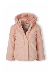 Ružová kožušinová bunda s kapucňou, ktorá sa vyznačuje jemnou textúrou, cvokmi a útulným dizajnom. Vyznačuje sa výrazným nadýchaným a mäkkým povrchom.