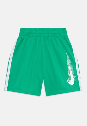 Shorts atletici verzi, realizati dintr-un material usor. Prezinta dungi laterale albe si un logo mare alb Nike pe fata. Talie elastica.