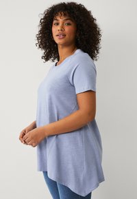 Ellos Plus collection T-shirt basic - blau