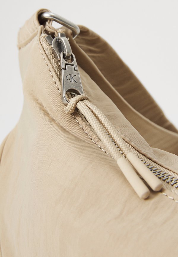 LUNA SLING BAG - Cross body bag - crockery4