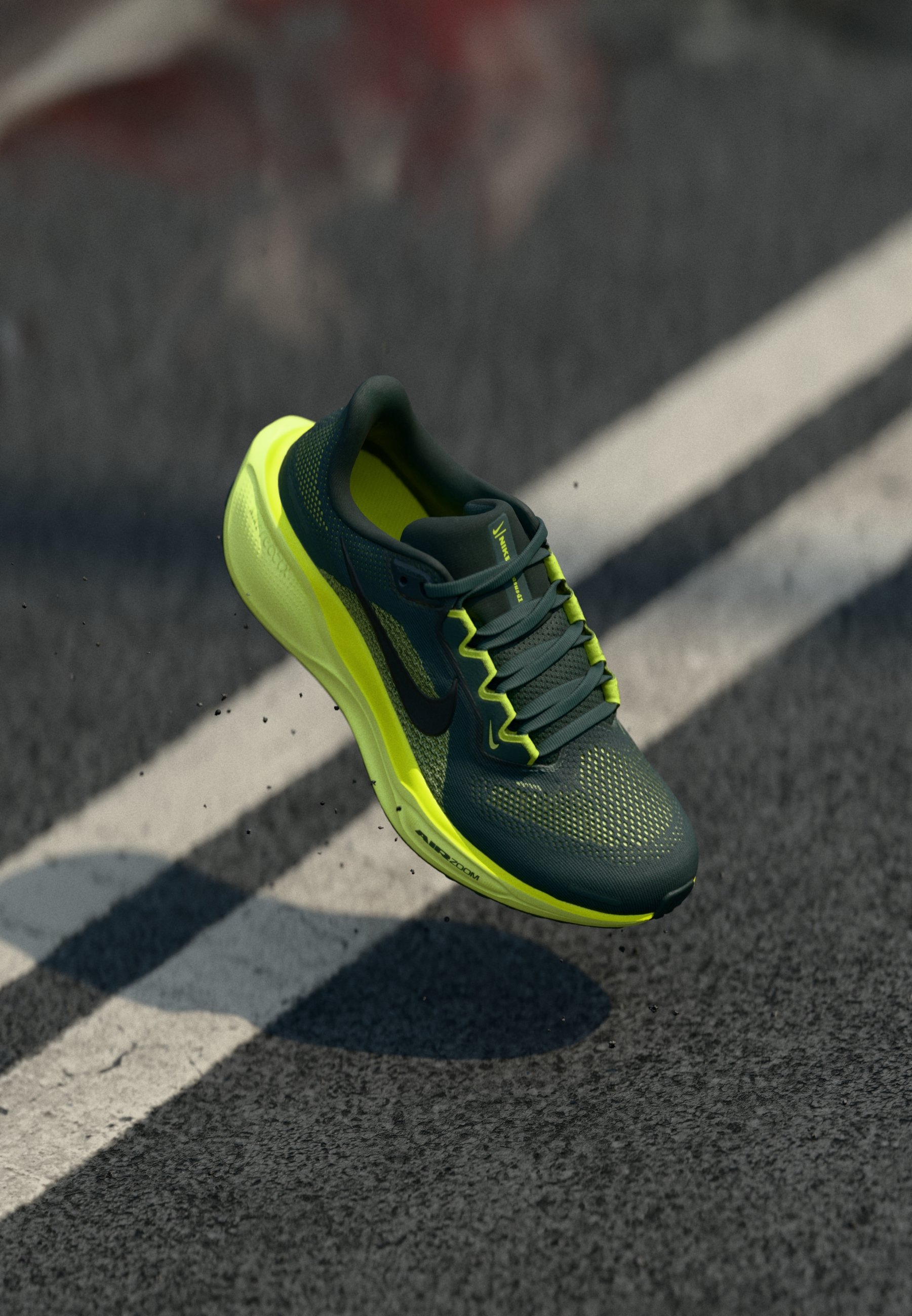 nike black and lime green running shoes