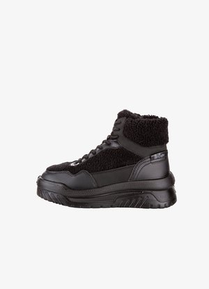 Lee Cooper - Botki na platformie