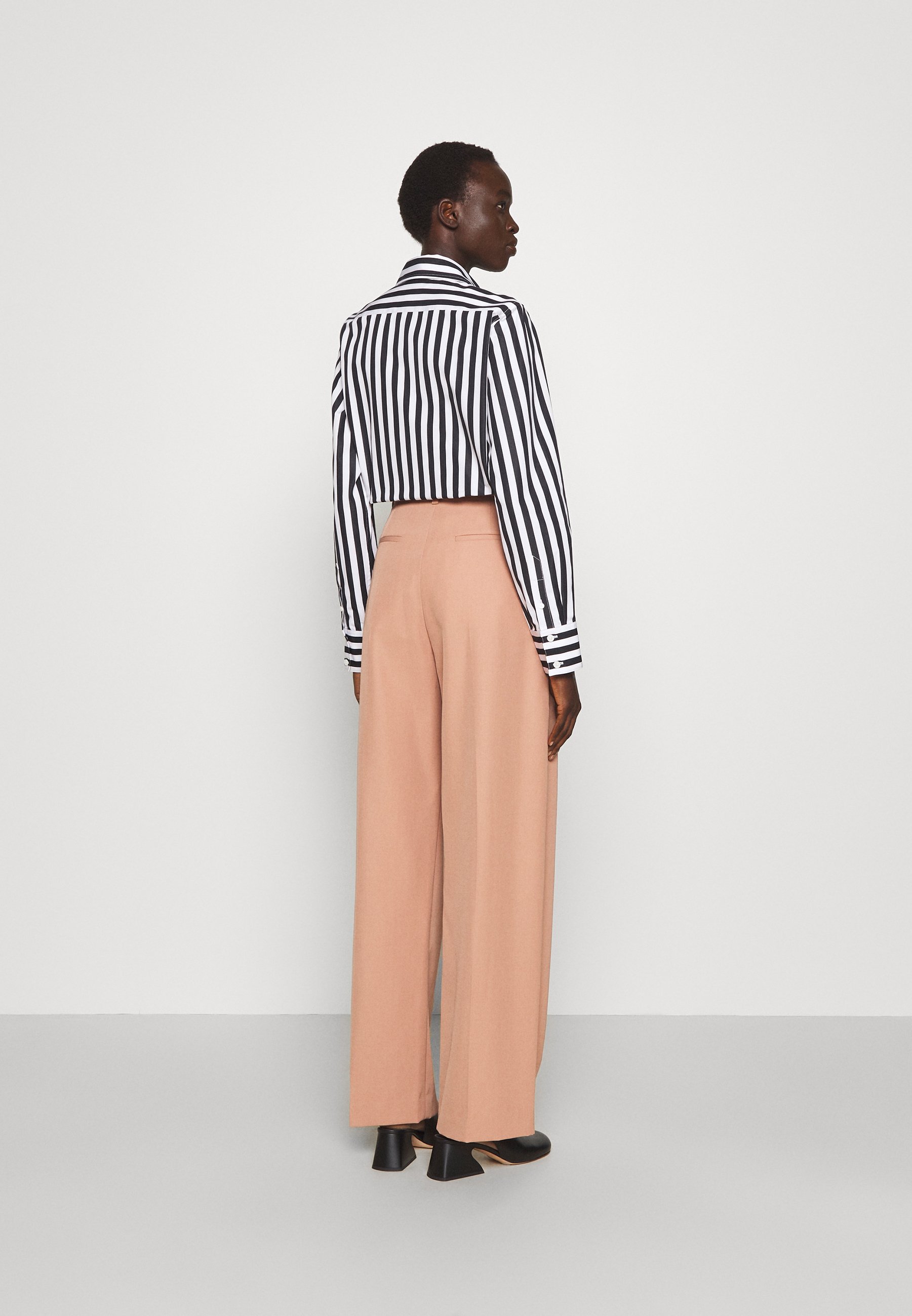Victoria Beckham WIDE LEG TROUSER 