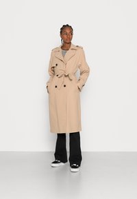 Vero Moda Gabardina - travertine