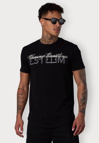 Unausgewählt, black