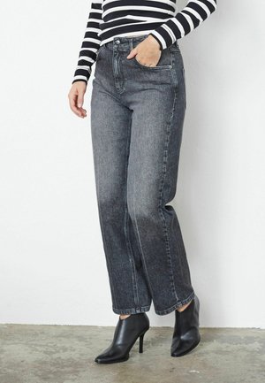 FEMME - Jeans relaxed fit - stone