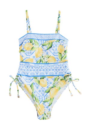 Maillot de bain une pièce avec motif citron jaune et feuilles vertes sur fond blanc, bande décorative bleue à la taille et bretelles.