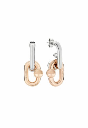 Hõbedased ja roosakuldse viimistlusega kõrvarõngad, millel on lingikujundus, sile tekstuur ja väikesed sfäärilised aksessuaarid. Brändinimi on ühel kõrvarõngal graveeritud.