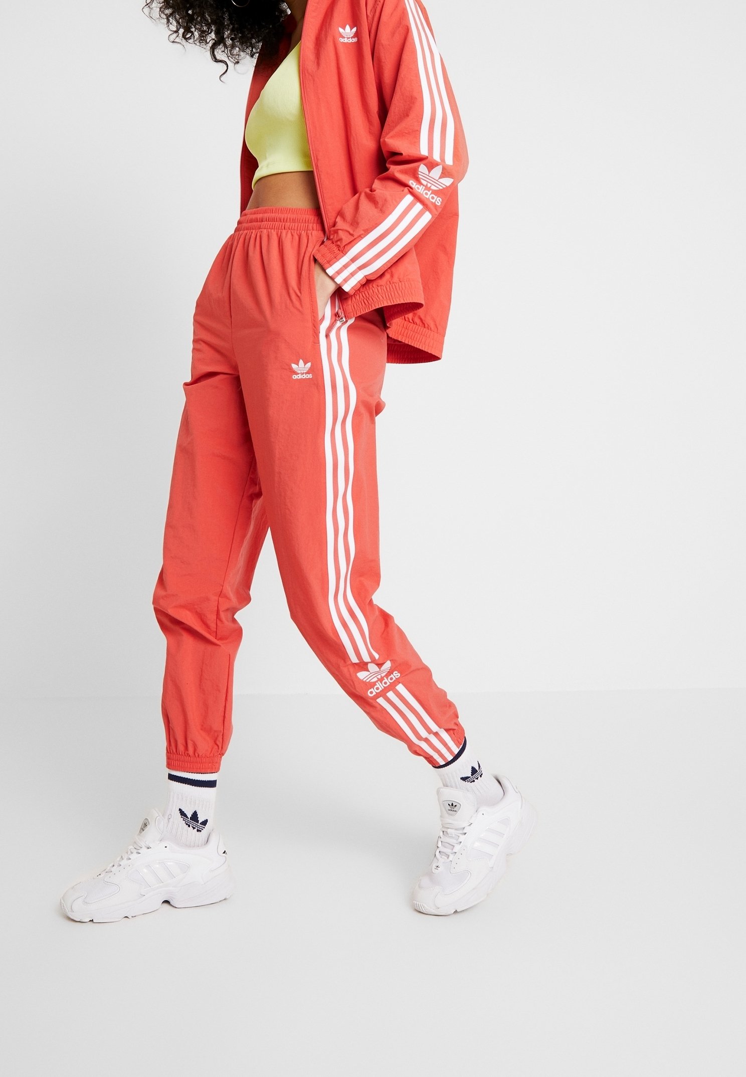 ensemble adidas femme corail