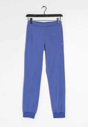 Pantalones jogger azules hechos de un tejido suave y ligero. Cuentan con una cinturilla elástica y puños acanalados; incluyen bolsillos laterales para almacenamiento.