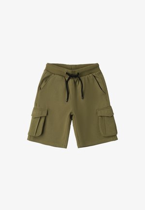 Olivgrüne Cargo-Shorts aus einem Baumwollgemisch; verfügen über zwei Seitentaschen, zwei Cargo-Taschen und einen verstellbaren Kordelzugbund.