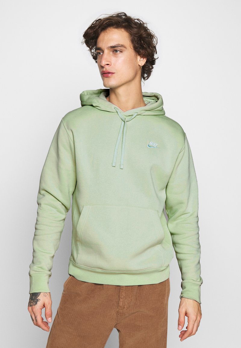 Nike Sportswear SPORTSWEAR CLUB FLEECE - Sweatshirt com capuz - pistachio frost