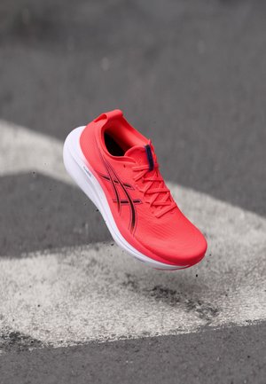 GEL NIMBUS 27 - Road running shoes - flash red/black
