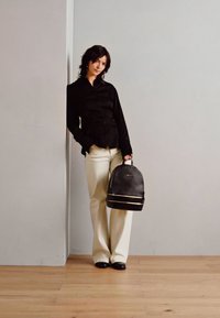 Anna Field Dagryggsäck - black