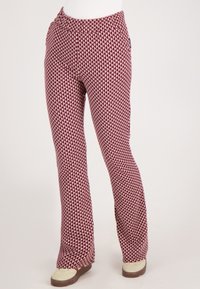 Uitlopende broek in bordeauxrood met een crèmekleurig geometrisch patroon, met een comfortabele tailleband en een zachte stoftextuur, in een casual pasvorm.