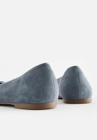 Next FOREVER COMFORT ROUND TOE - REGULAR FIT - Ballerinaskor - blue