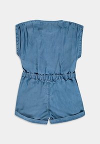 Rompere denim vaaleansinisessä, lyhyillä hihoilla, joustava vyötäre ja shortsit. Sujuva rakenne ilman näkyviä kuvioita tai metalliosia.