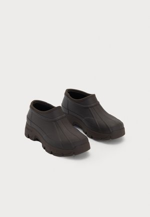 VERA - Chaussons - coffee brown