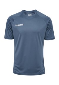 T-shirt de sport à manches courtes en bleu ardoise mat avec le logo "hummel" blanc sur le côté gauche de la poitrine et un col rond.