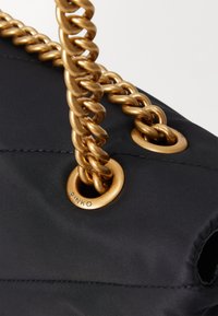 Thumbnail Image 5