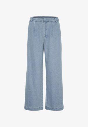 Šviesiai mėlynos plačios džinsinės kelnės su aukštu liemeniu, turinčios priekinėmis klostėmis ir lygia tekstūra. Tiesus kirpimas apačioje.