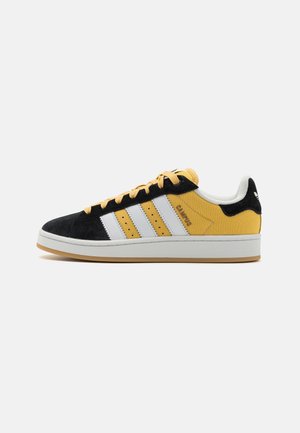 adidas Originals, Scarpe skate - light yellow