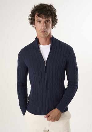 CABLE - Strickjacke - dark blue