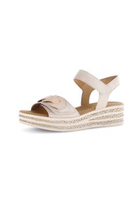 Wedge sandaal met een lichtbeige suède bovenkant, verstelbare band, decoratieve strik op de teen en een gestructureerde espadrille-stijl zool.