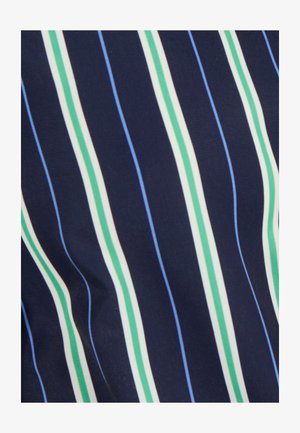 Marine stof met verticale strepen in het wit, lichtblauw en groen. Gladde textuur met een opvallend patroon van afwisselend smalle en bredere strepen.