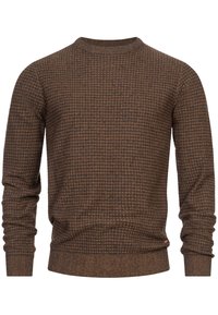 Brun strikket sweater med et struktureret mønster, rund halsudskæring og ribbede manchetter og kant. Fremstillet af blødt, varmt materiale.