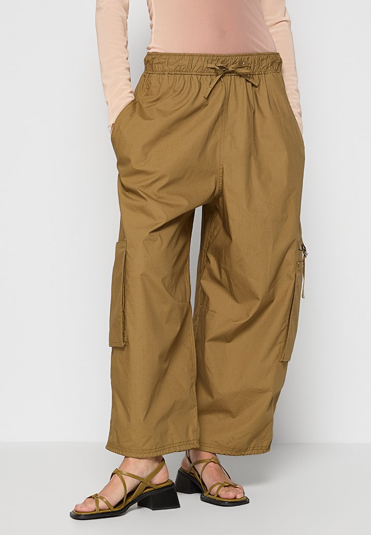 Bimba Y Lola Broek kaki Bimba Y Lola Broek kaki