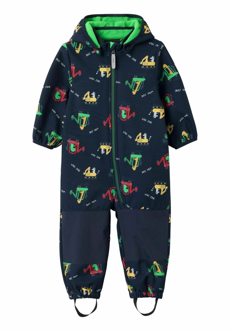 Granatowy kombinezon dla dzieci z kapturem, z kolorowymi pojazdami budowlanymi, zieloną wewnętrzną częścią kaptura, zapięciem na zamek z przodu, wzmocnionymi kolanami oraz paskami nad kostkami.