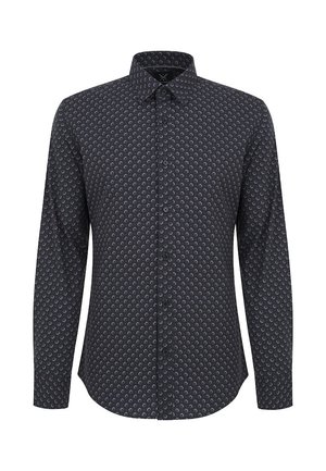 Czarna koszula z długim rękawem, ozdobiona geometrycznym wzorem w jasnoniebieskim kolorze na tle czarnym, z klasycznym kołnierzykiem i zapięciem na guziki.