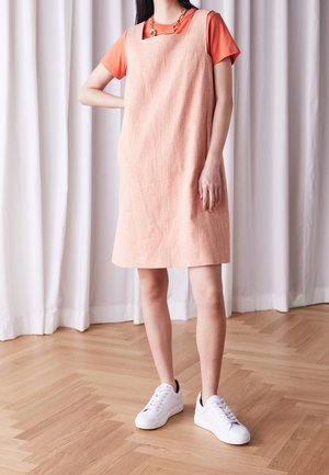 Vestido informal - pink