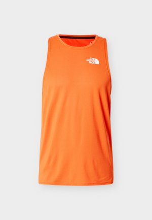 Canotta sportiva arancione brillante senza maniche con scollo rotondo e logo The North Face bianco sul petto.