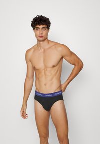 Calvin Klein Underwear HIP BRIEF 3 PACK COTTON STRETCH - Cuecas - black