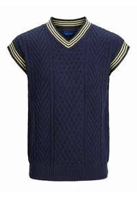 Gilet sans manches en tricot torsadé bleu marine avec col en V et bordure rayée jaune, blanche et bleu marine sur le col et les emmanchures.